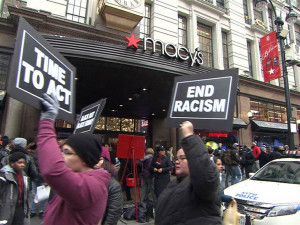 Protesters Rally Outside Macy's Flagship Store on Black Friday - Video
