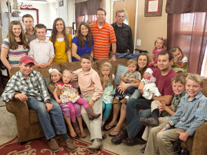 The Duggars Have (At Least!) 5 Rules for Relationships