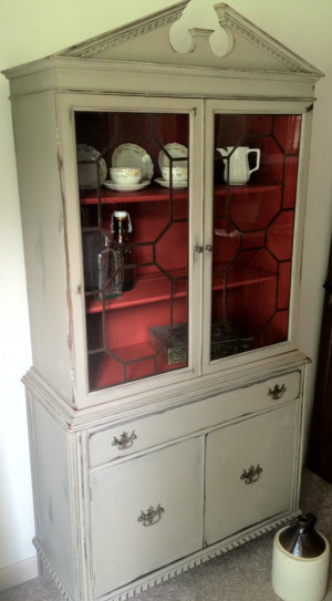 Antique China Cabinets and Hutches