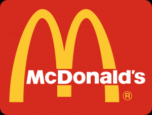 Le logo de McDonald's évoque en fait une paire de seins. Sacré Mc Do ...