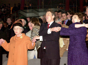 are some of I am sorry quotes and sayings and apology quotes. Being ...