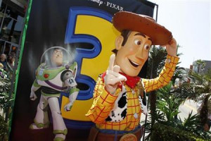 Same ol' Woody and Buzz in Toy Story 3 | Reuters