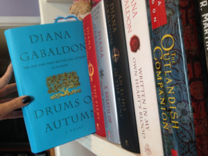 Currently Reading: Drums of Autumn by Diana Gabaldon.