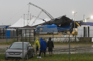 Photos with Stage Collapse