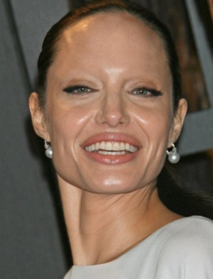 This Is Angelina Jolie Without Makeup