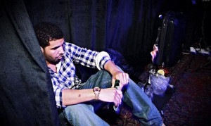 Opinion: Why Drake Needs To Respond To Kendrick Lamar's BET Cypher ...