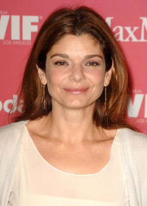 Laura San Giacomo 2013
