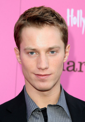 Jonathan Keltz Shirtless...