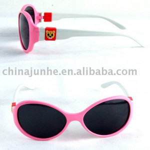 cute_kids_sunglasses_pink_frame_with_cartoon.jpg