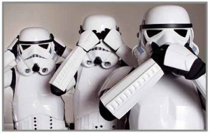 See-no-evil-Hear-no-evil-Speak-no-evil-Star-Wars-Stormtroopers3