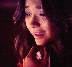 pretty little liars hanna marin emily fields pll spencer hastings aria ...