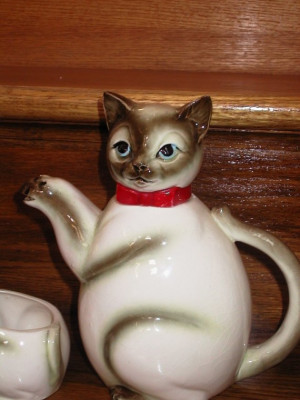 RESERVE PENDING POST QUOTE Siamese Cat Tea Pot Teapot and Sugar Bowl ...