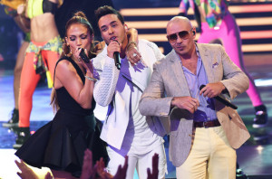 ... Pitbull & Ricky Martin Bring the Latin Heat to 'American Idol' Finale