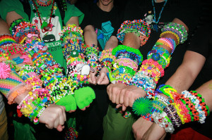 30 Pictures of Ravers and Their Kandi Obsession