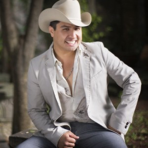 Soy lo que quiero...Indispensable', nuevo disco de Julión Álvarez y ...