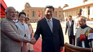 China Xi Jinping and First Lady Peng Liyuan during a ceremonial