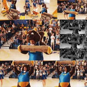 This part in Easy A makes me laugh every time. 