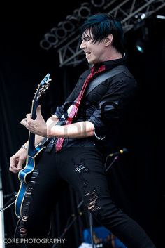 Mariana's Trench Josh Ramsay More