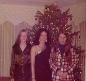 retro 70s christmas y 2004 but the 70s xmas y 70s fancy dress y