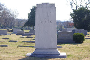 Earle Combs Grave Photo 1