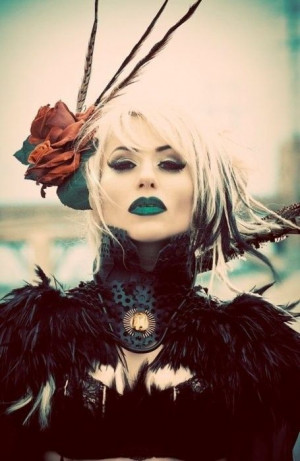 avant garde | Avant-Garde she has power and posh