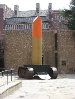 Lipstick by Oldenburg. This was Oldenburg's first sculpture of large ...