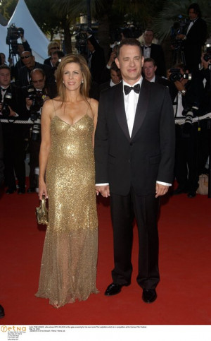 Rita Wilson Cleavage Golden