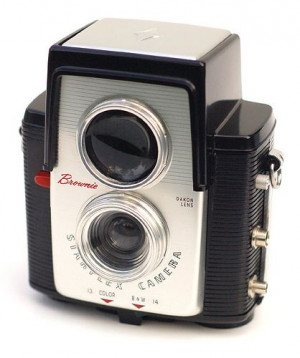 Kodak Brownie Starflex by John Kratz, via Flickr