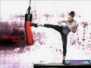 Bipasha Basu Kick Boxing