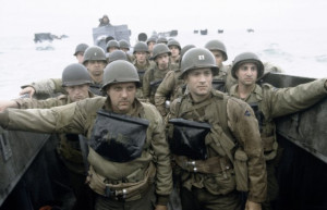 Still of Tom Hanks and Tom Sizemore in Saving Private Ryan (1998)