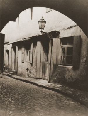 View of a street in the Lublin ghetto through an archway.jpg