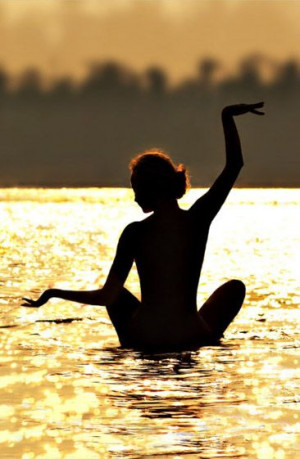 me through the ages to that past consciousness. ~Henry Williamson ...