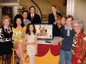 Fran Drescher with the cast of The Nanny