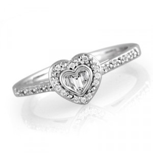 Such a pretty promise ring!