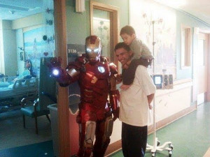 is-this-the-best-iron-man-cosplay-ever-anthony-le-iron-man-404763.jpg