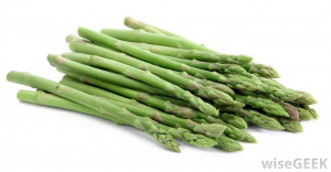 asparagus can cause cloudy urine