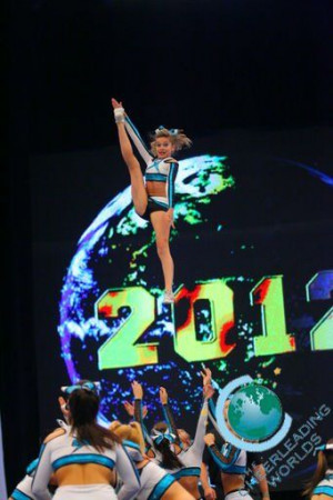 outrageous cheer stunts | Cheer andtumble | flyer-to-inspire: Kendall ...