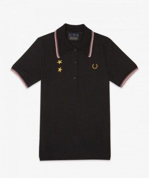 Fred Perry - Bella Freud Star Embroidered Pique Shirt: T-Shirt, Laurel ...