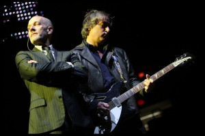 Mar 8, 2008 singer Michael Stipe, guitarist Peter Buck and bass player ...