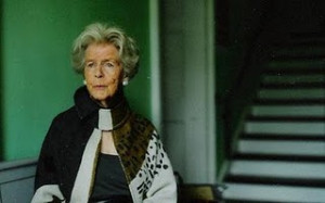 recent picture of Deborah Mitford, Dowager Duchess of Devonshire