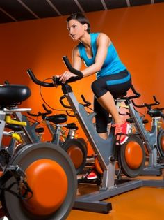 the bike 5 physical benefits of spinning more spinning class benefits ...