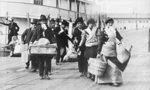 ellis island immigrants