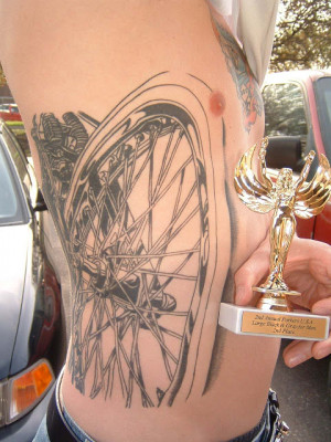 Rib+Cage+Tattoos+-tattoosformen-.blogspot.com+-sidetrophy.jpg