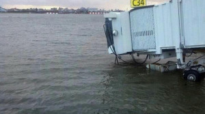 New York Underwater: The Most Surreal, Shocking #HurricaneSandy Photos