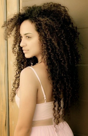 Natural Curly Hairstyles For