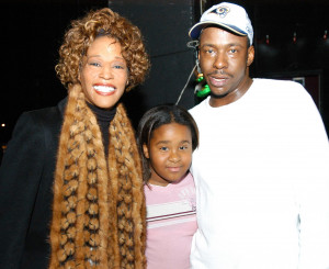 1435184847_bobbi-kristina-brown-whitney-houston-bobby-brown-zoom.jpg