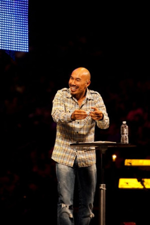 Francis Chan to Critics: How is My Life Weird?