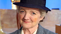 Julia McKenzie