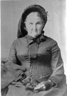 Sallee James. They had four children, including Frank and Jesse James ...