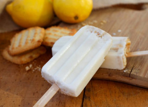 Coconut Lemon Bar Popsicles// Loves Food, Loves to Eat #popsicleweek